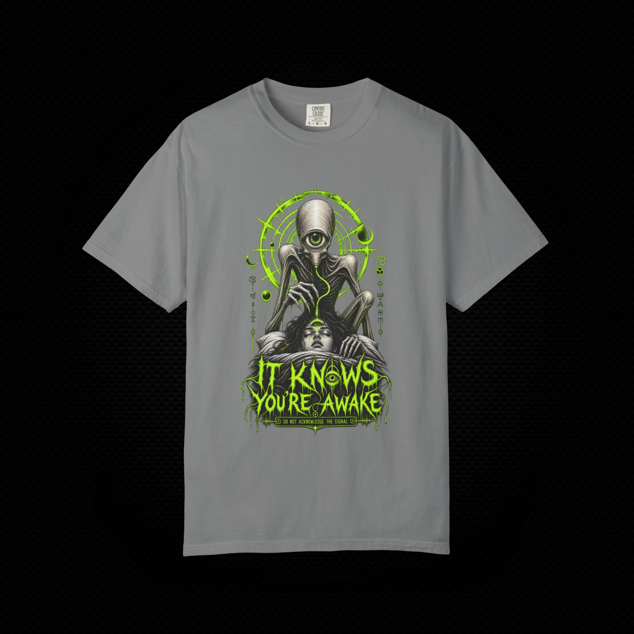 It Knows You’re Awake Alien T-Shirt