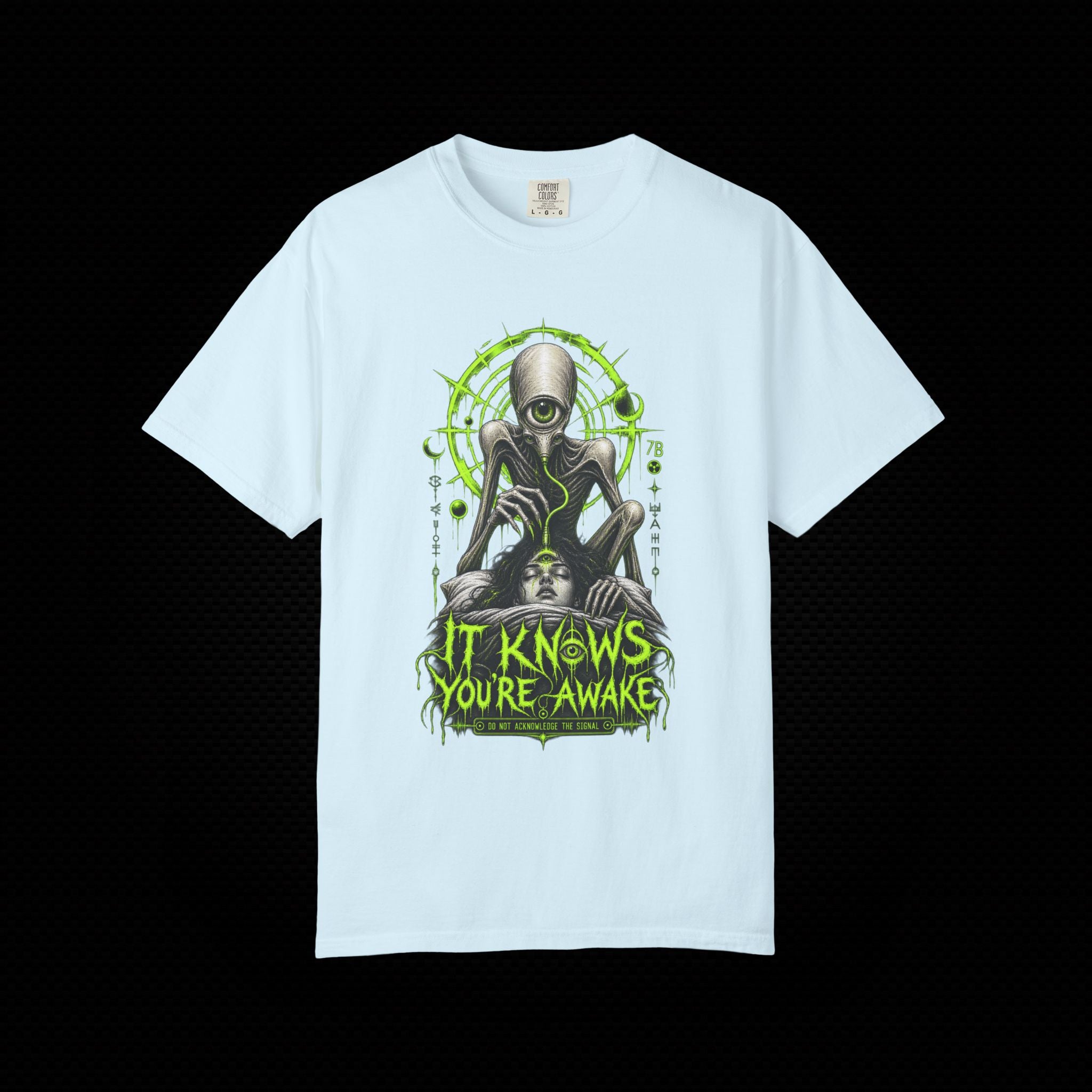 It Knows You’re Awake Alien T-Shirt