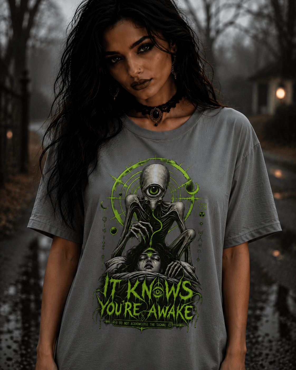 It Knows You’re Awake Alien T-Shirt