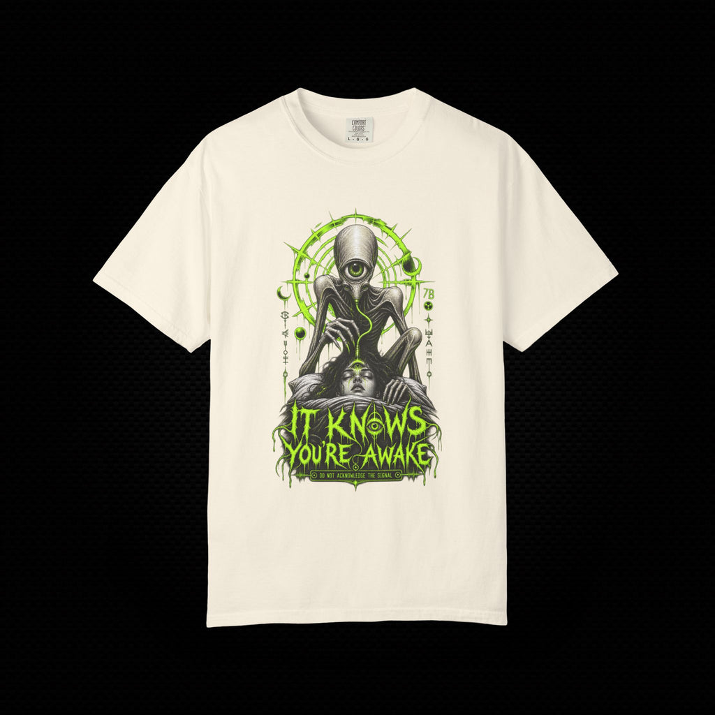 It Knows You’re Awake Alien T-Shirt