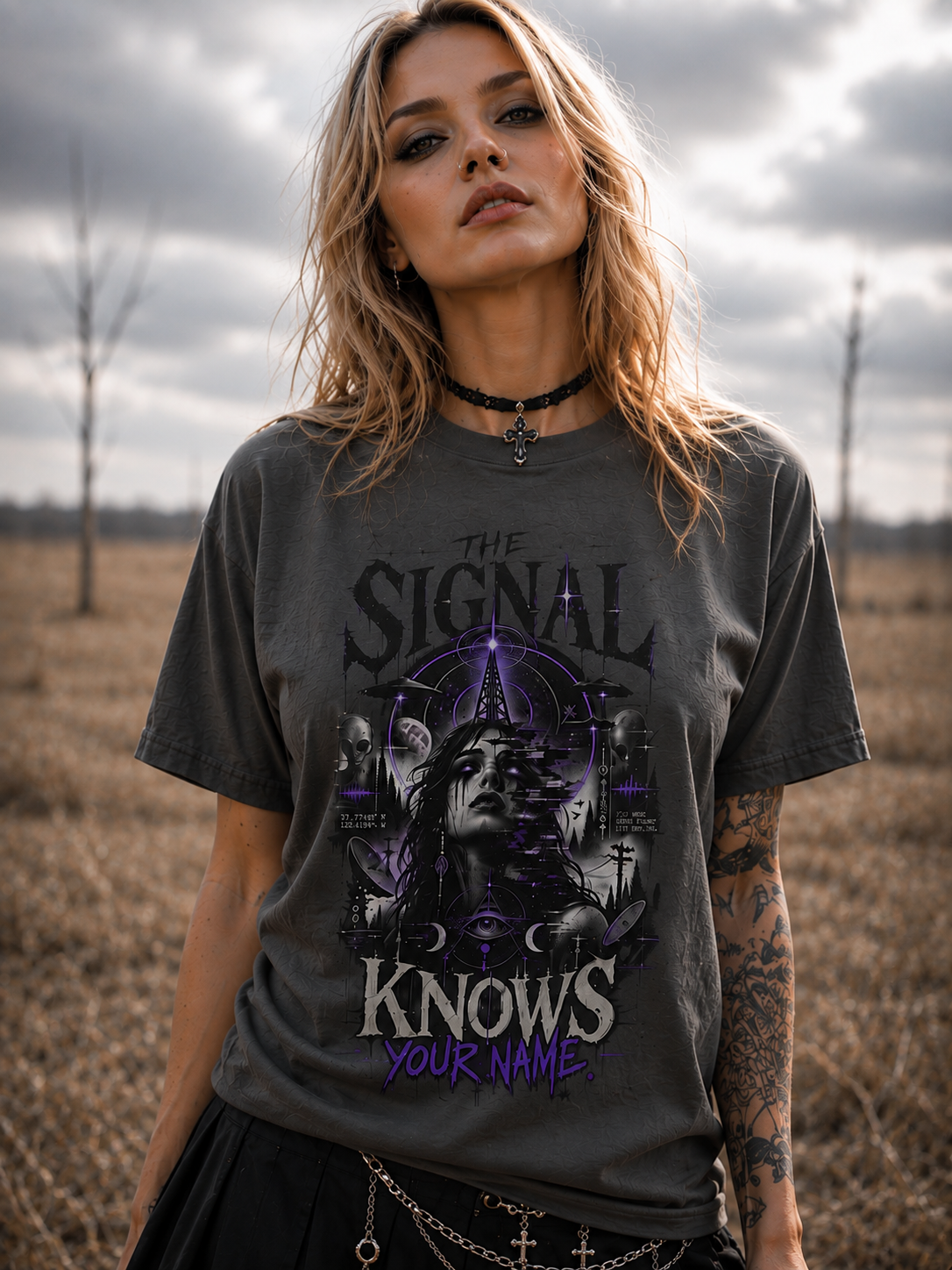 The Signal Knows Your Name Alien T-Shirt